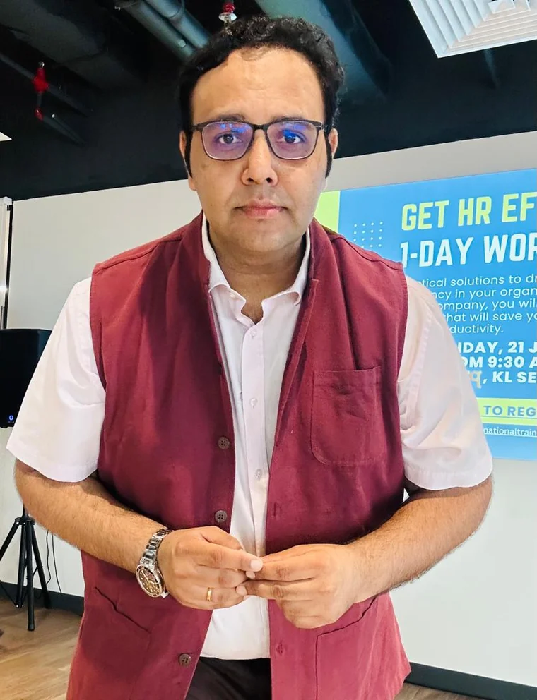 Vikram Anand at an HR workshop in Kuala Lumpur.